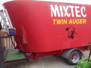 used mixtec 15cm twin tub mixer 2